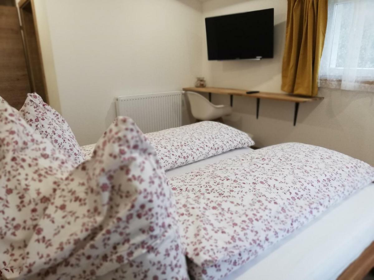 Gaestezimmer Klopfer Sankt Johann im Saggautal 외부 사진
